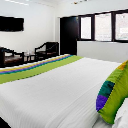 Отель Treebo Trend Mussoorie Club Дехрадун Экстерьер фото