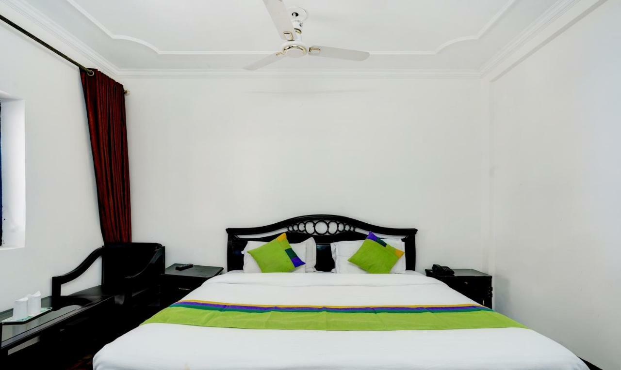 Отель Treebo Trend Mussoorie Club Дехрадун Экстерьер фото