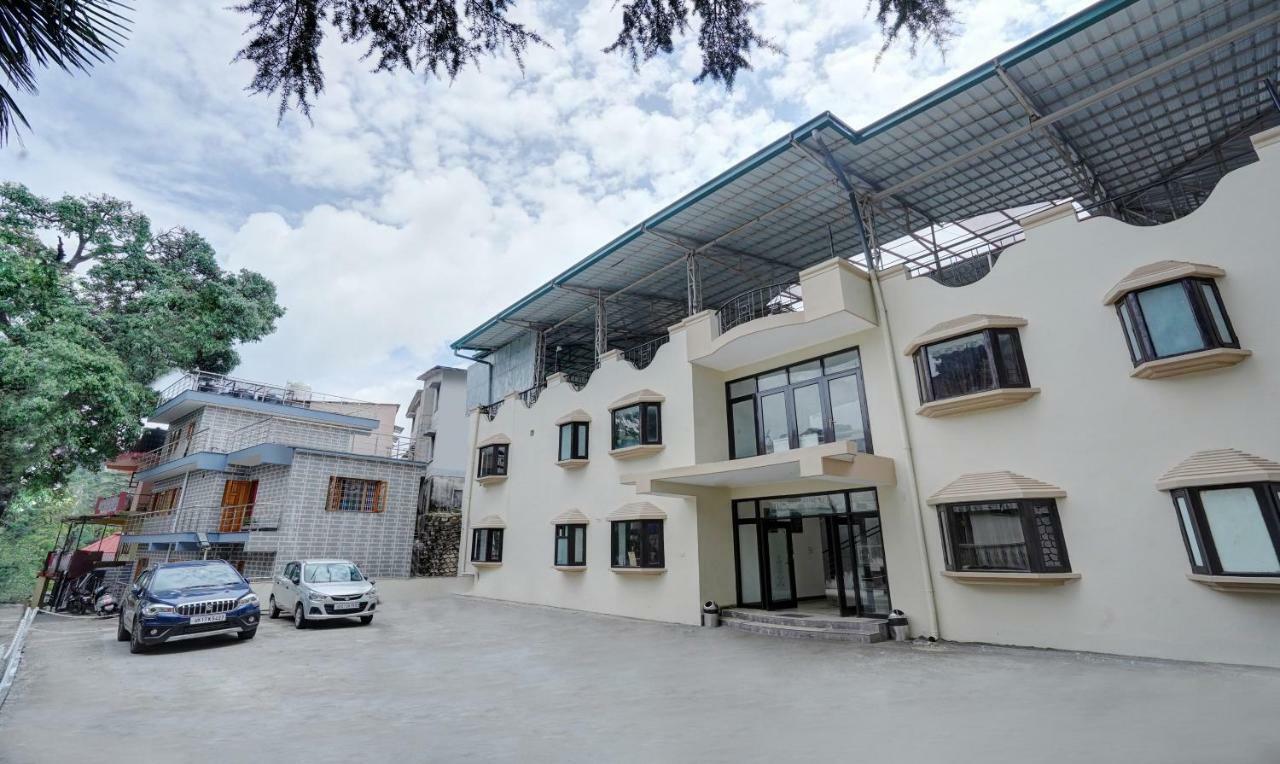 Отель Treebo Trend Mussoorie Club Дехрадун Экстерьер фото