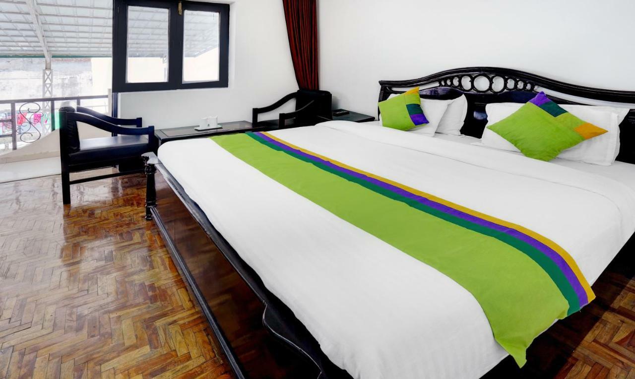 Отель Treebo Trend Mussoorie Club Дехрадун Экстерьер фото